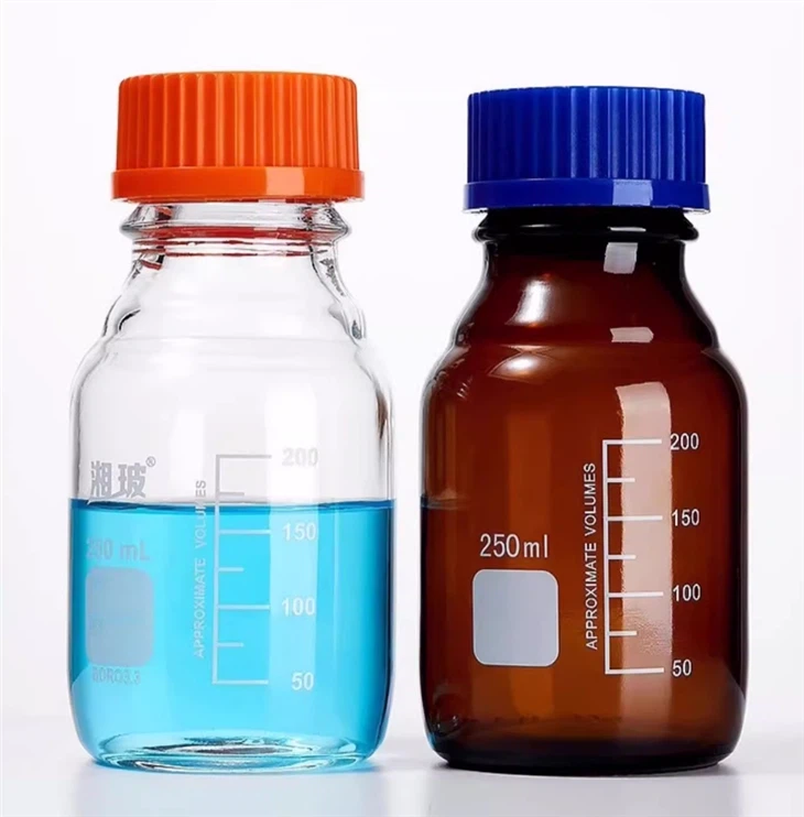 Wholesale 100ml 250ml 500ml 1000ml Pharmaceutical Medical Media High Borosilicate Glass Reagent Bottle